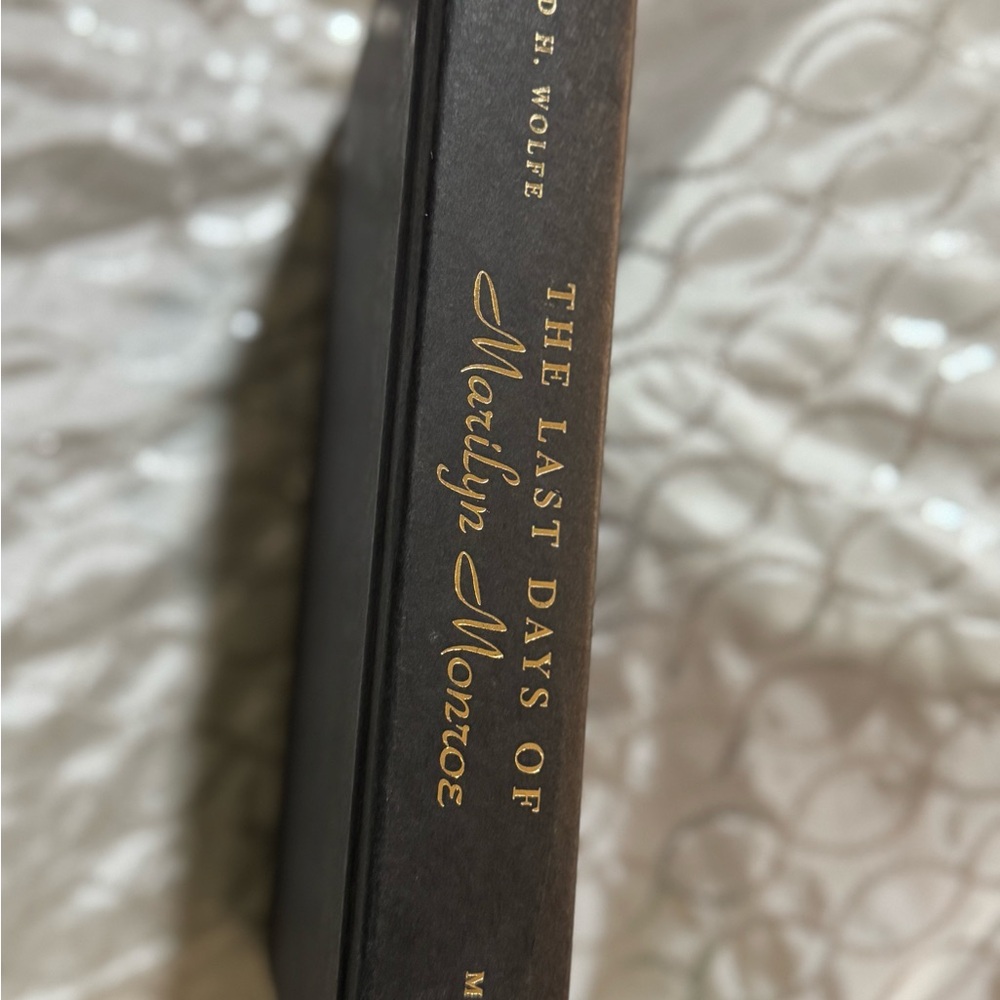 The Last Days of Marilyn Monroe Black Hardcover Book